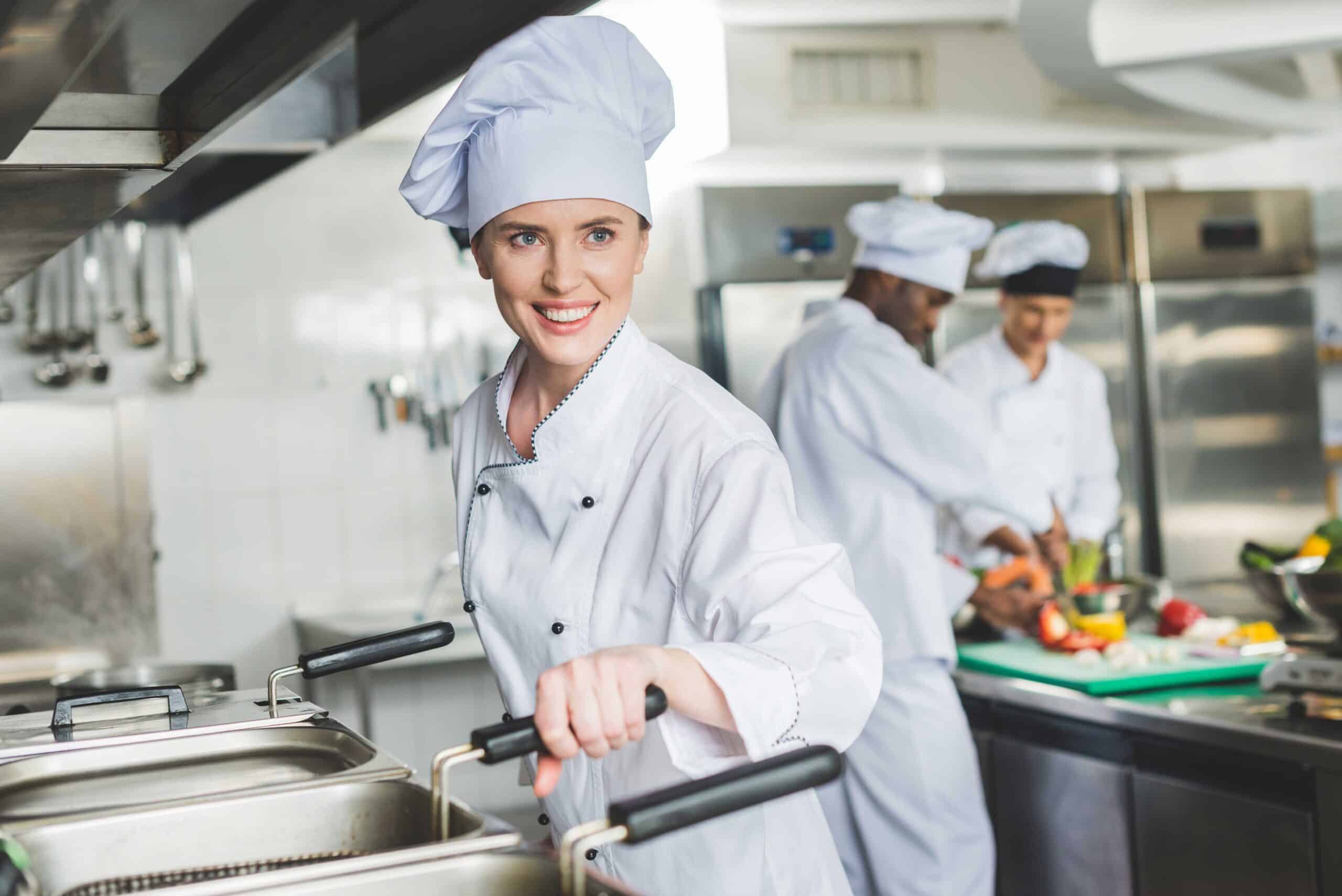 Chef in commercial kitchen - improving food quality through oil management by Restaurant Technologies Serving Customers Nationwide