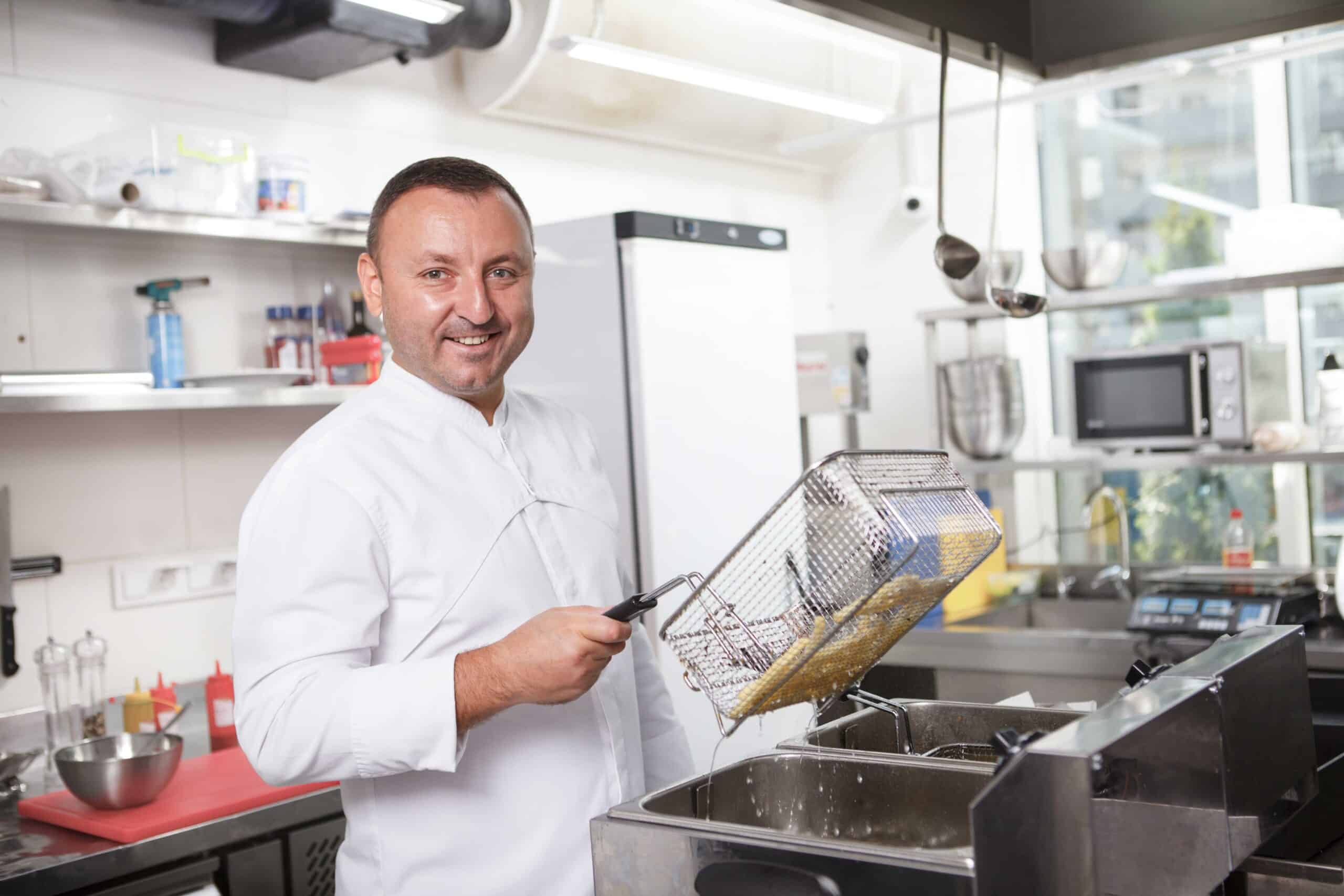 Chef frying french fries