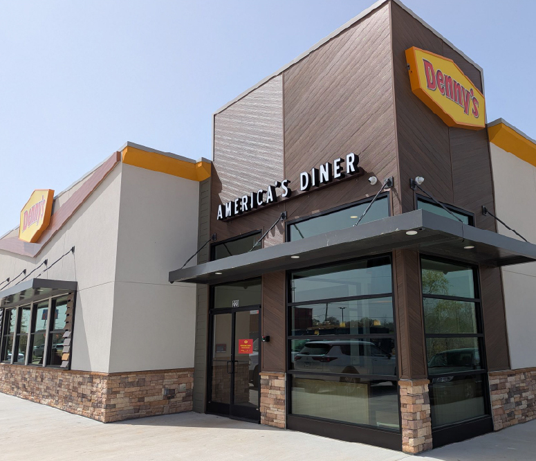 Denny's building