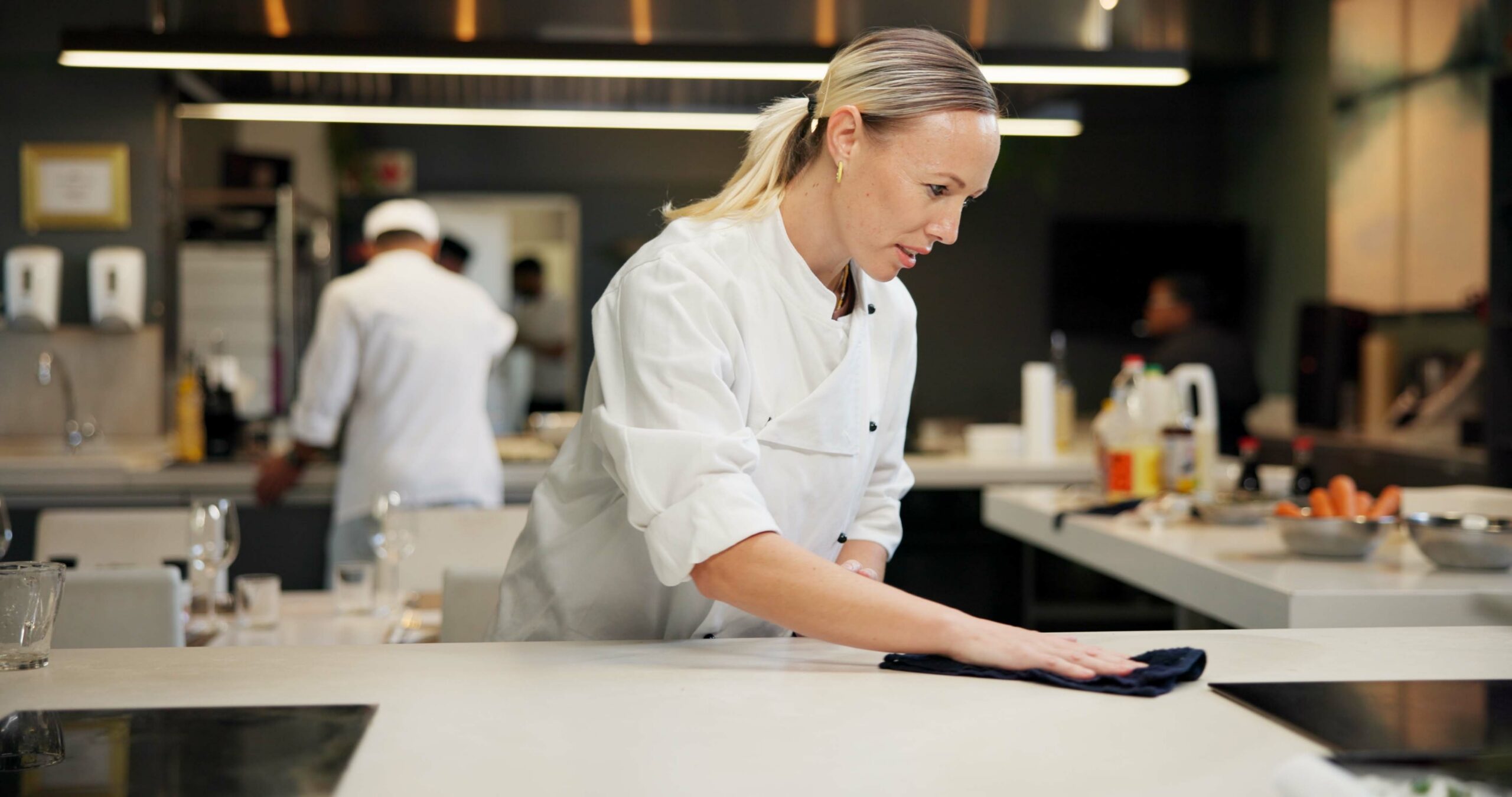 Restaurant kitchen cleaning checklist