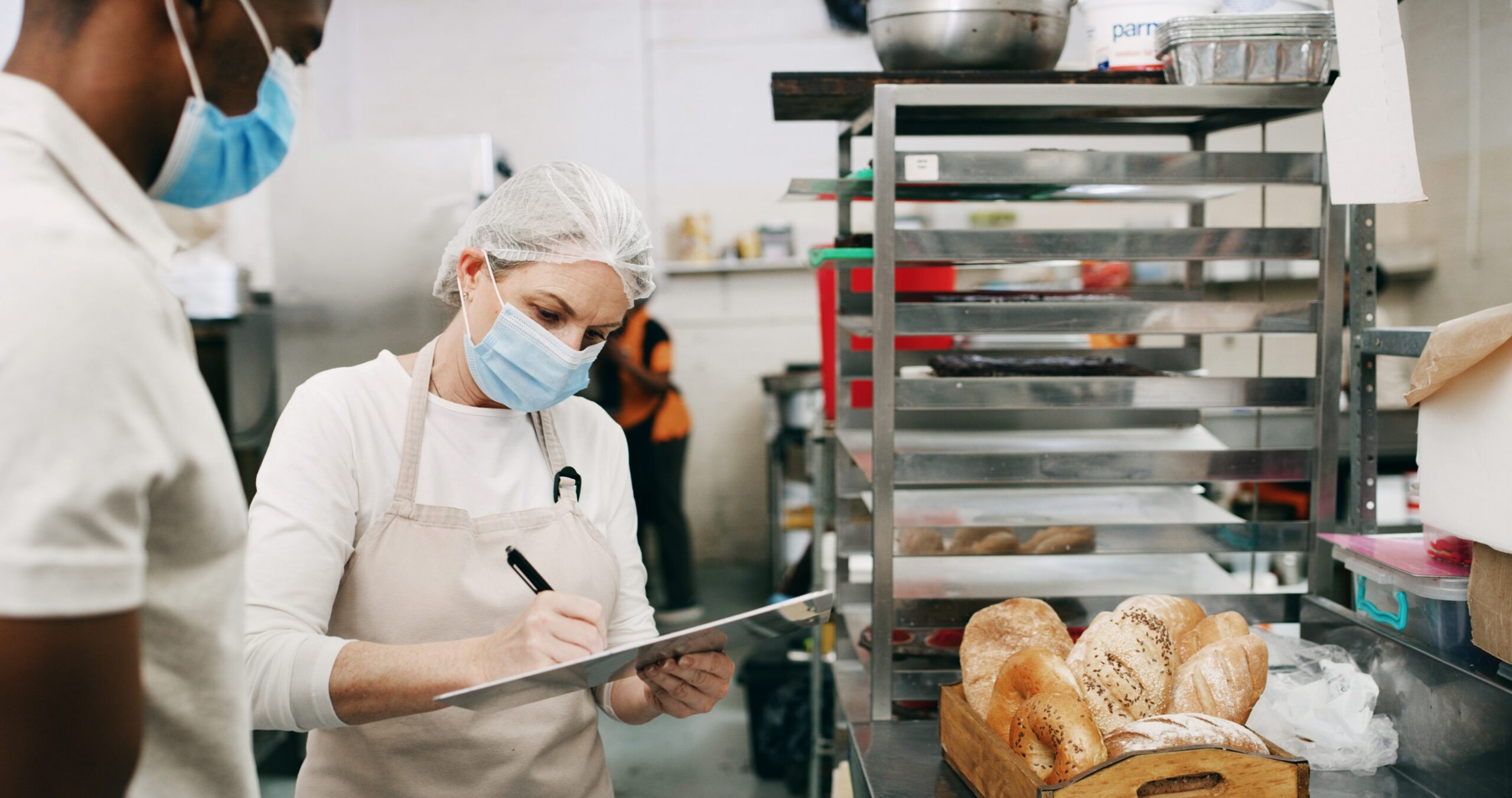 Commercial kitchen maintenance checklist